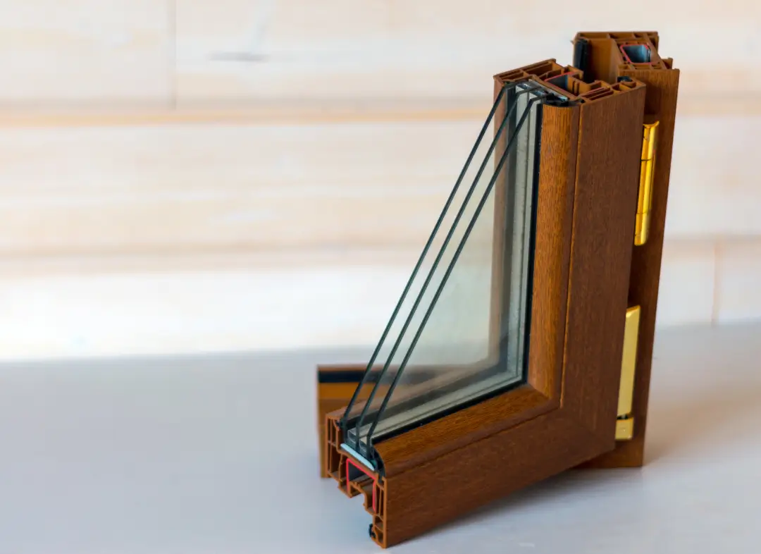 Installation de fenêtre en bois sur mesure Dompierre-sur-Mer